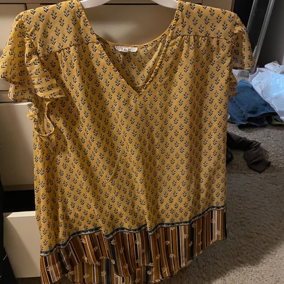 Maurices Women's Tops and Blouses - Multicolor Collection, L & XL - Picture 6 of 8